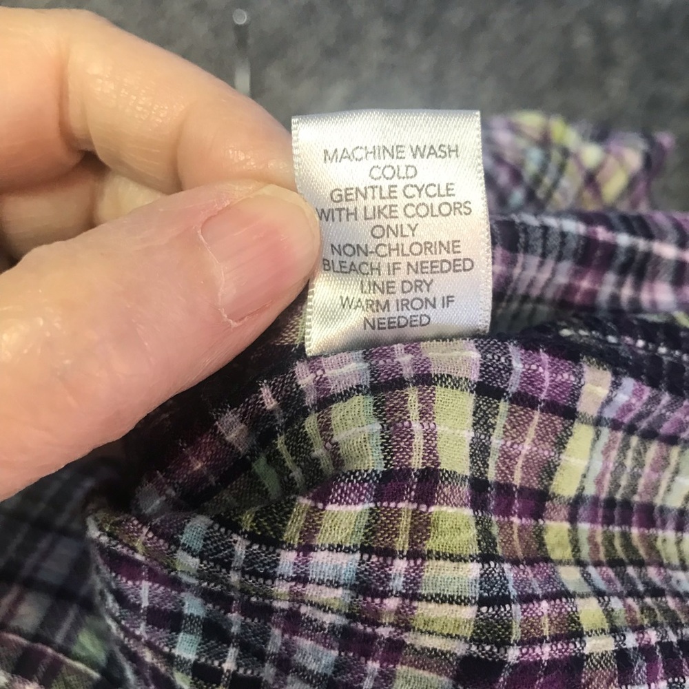 Plaid Button-Up Lightweight Jacket - Picture 7 of 7